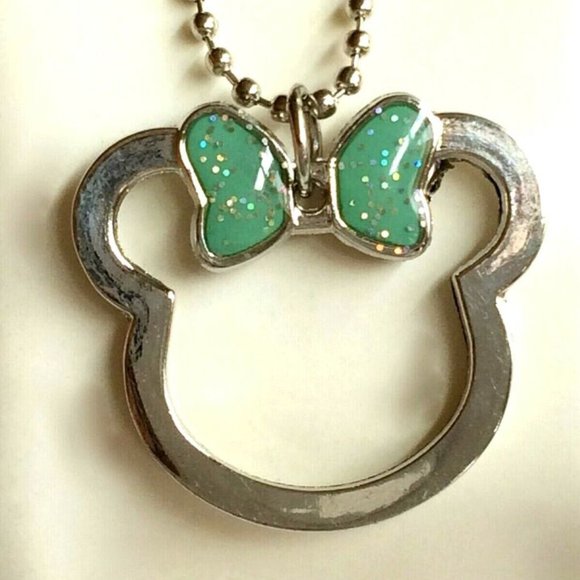 Silver Minnie Mouse necklace.  Great whimsical styling. Adjustable from 15-24 in - Picture 9 of 10